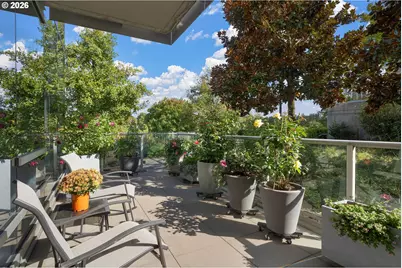 836 S Curry St #102, Portland, OR 97239 - Photo 15