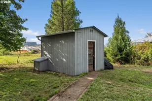 28157 Cottage Grove Lorane Rd, Cottage Grove, OR 97424 - Photo 31