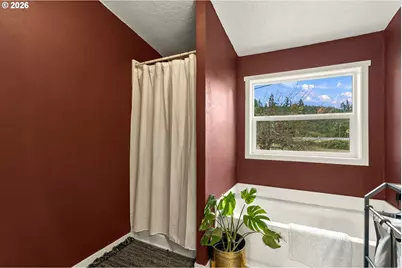 28157 Cottage Grove Lorane Rd, Cottage Grove, OR 97424 - Photo 19