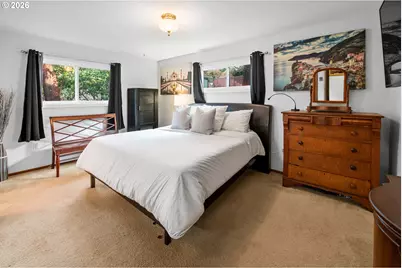 1864 4th St, Astoria, OR 97103 - Photo 9