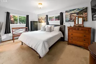 1864 4th St, Astoria, OR 97103 - Photo 9