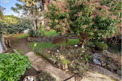 1864 4th St, Astoria, OR 97103 - Photo 29