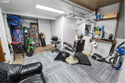 1864 4th St, Astoria, OR 97103 - Photo 23