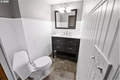 1864 4th St, Astoria, OR 97103 - Photo 21