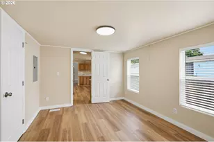 4475 Franklin Blvd, Eugene, OR 97403 - Photo 9