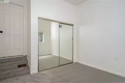 12106 SE Market St, Portland, OR 97216 - Photo 27