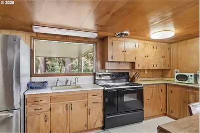 83553 Jensen Ln, Florence, OR 97439 - Photo 37
