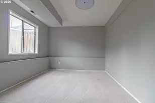 35 SE 90th Ave, Portland, OR 97216 - Photo 19