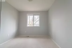 35 SE 90th Ave, Portland, OR 97216 - Photo 15