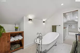 334 NE 71st Ave, Portland, OR 97213 - Photo 23