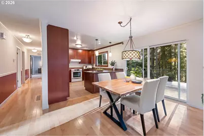 32570 Glen View Ln, Scappoose, OR 97056 - Photo 11