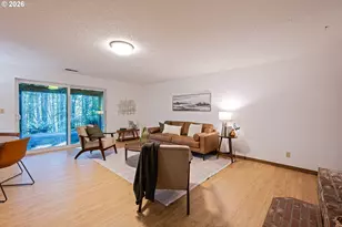 32570 Glen View Ln, Scappoose, OR 97056 - Photo 23