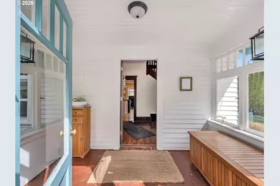 3586 Irving Ave, Astoria, OR 97103 - Photo 3