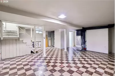 3410 NE Lombard Ct, Portland, OR 97211 - Photo 33