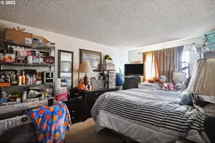 9630 SE Foster Rd, Portland, OR 97266 - Photo 15