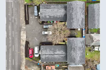 9630 SE Foster Rd, Portland, OR 97266 - Photo 31