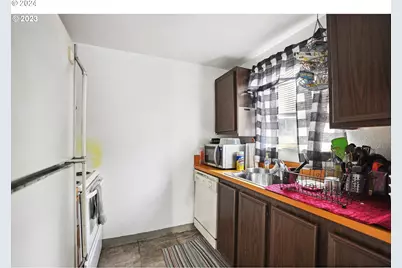 9630 SE Foster Rd, Portland, OR 97266 - Photo 17