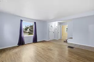 2638 SE 118th Ave, Portland, OR 97266 - Photo 5