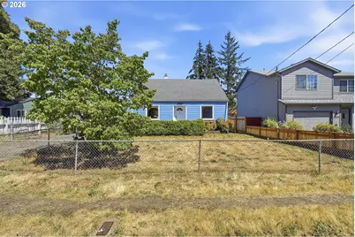 2638 SE 118th Ave, Portland, OR 97266 - Photo 3