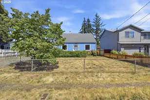 2638 SE 118th Ave, Portland, OR 97266 - Photo 3