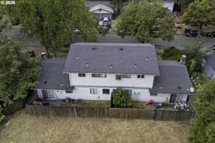 993 N Cloverleaf Loop, Springfield, OR 97477 - Photo 11