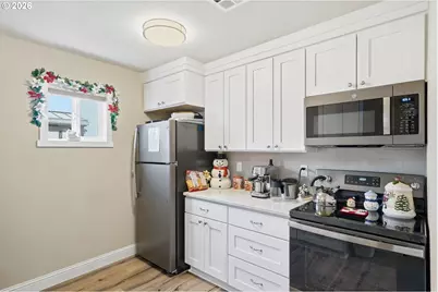 300 SW 7th Ave #508, Battle Ground, WA 98604 - Photo 33