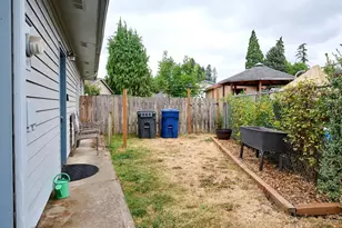 850 Marion St, Woodburn, OR 97071 - Photo 35