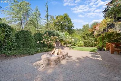 7225 SW Juniper Ter, Beaverton, OR 97008 - Photo 43