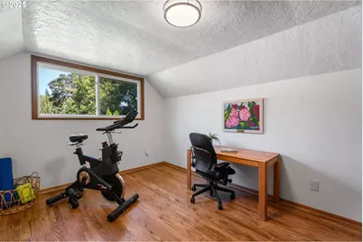 7225 SW Juniper Ter, Beaverton, OR 97008 - Photo 19