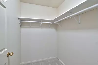 1380 NE Birkshire Ct, Hillsboro, OR 97124 - Photo 21