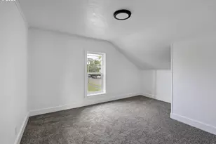 1303 1st St, Tillamook, OR 97141 - Photo 15