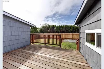 1303 1st St, Tillamook, OR 97141 - Photo 17