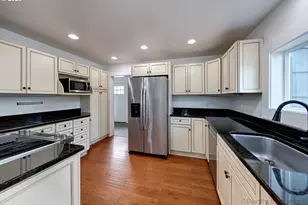 1303 1st St, Tillamook, OR 97141 - Photo 7