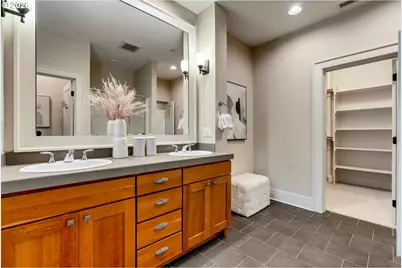 695 SW Foresta Ter, Portland, OR 97225 - Photo 31