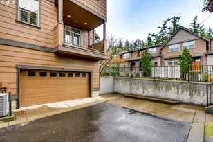 695 SW Foresta Ter, Portland, OR 97225 - Photo 41