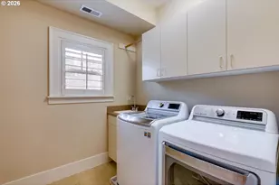 695 SW Foresta Ter, Portland, OR 97225 - Photo 33