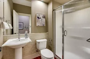 695 SW Foresta Ter, Portland, OR 97225 - Photo 17