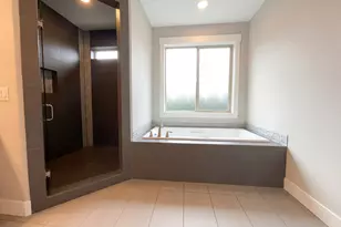 11712 NW 15th Ave, Vancouver, WA 98685 - Photo 17