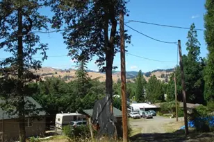 691 Grandview St, Glide, OR 97443 - Photo 19
