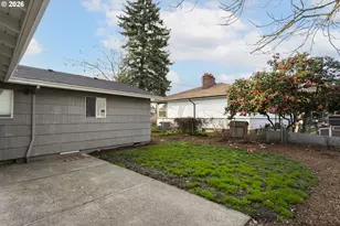8705 SE Pardee St, Portland, OR 97266 - Photo 25