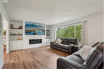 902 SE Atherton Ave, Gresham, OR 97080 - Photo 5