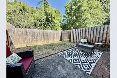 17960 SW Johnson St #C, Beaverton, OR 97003 - Photo 29