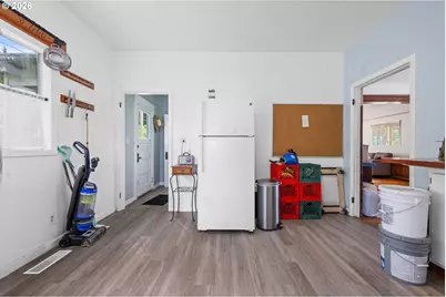 4590 Lief Erikson Dr, Astoria, OR 97103 - Photo 27