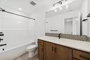 3275 SE Bend Ln, Hillsboro, OR 97123 - Photo 13