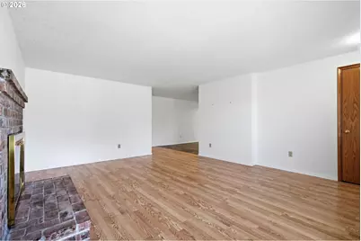 21635 SW Gary Ln, Beaverton, OR 97003 - Photo 9