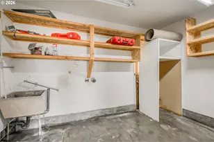 18010 SE Stephens St, Portland, OR 97233 - Photo 27