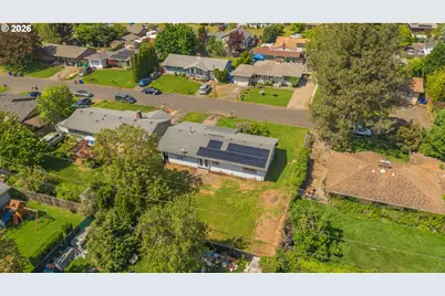 18010 SE Stephens St, Portland, OR 97233 - Photo 7