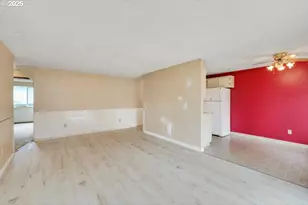 159 SW Florence Ave, Gresham, OR 97080 - Photo 7