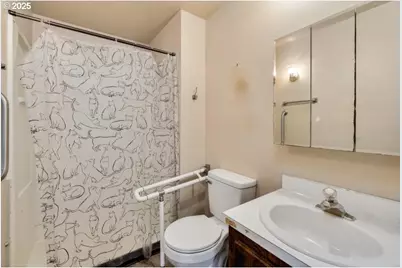 159 SW Florence Ave, Gresham, OR 97080 - Photo 13