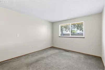 2986 SE Blue Bird Dr, Hillsboro, OR 97123 - Photo 23